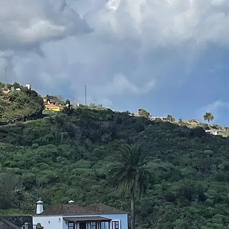 Casa El Caldero Holiday home
