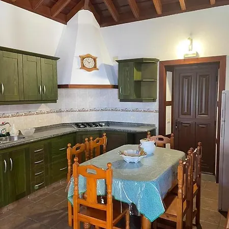 Casa El Caldero Holiday home Villa de Mazo